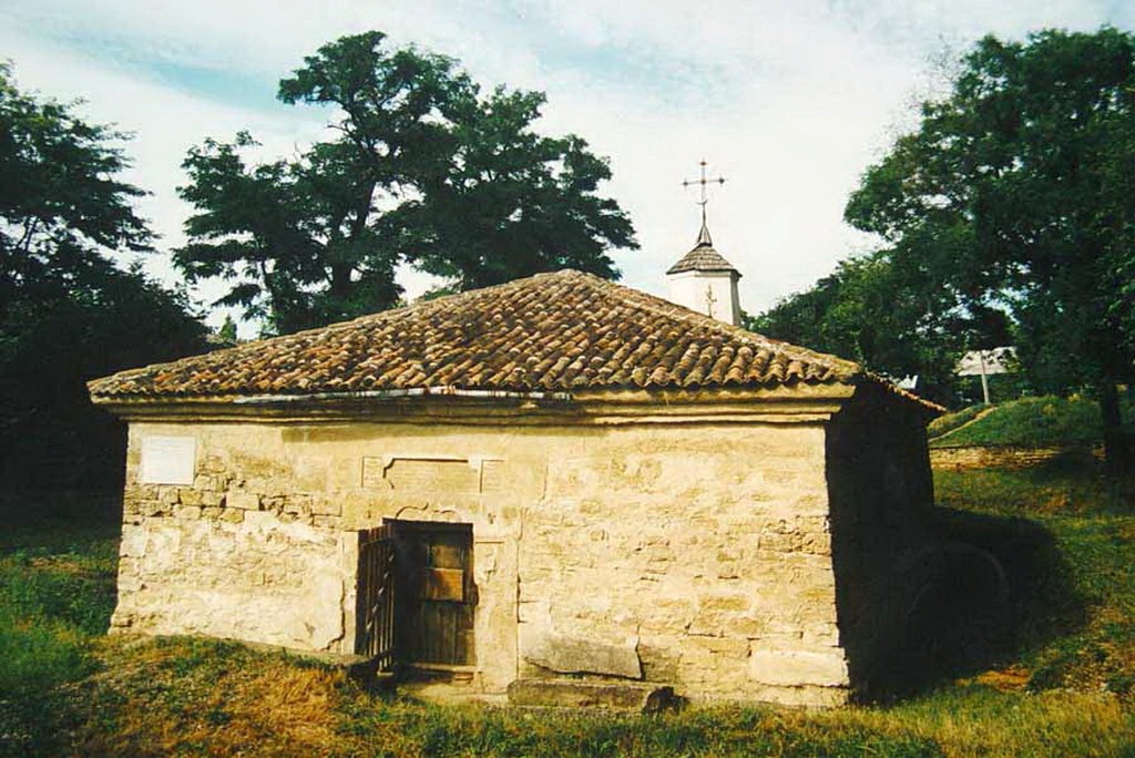 Biserica Adormirea Maicii Domnului din Căuşeni, sec. XVI-XVII.