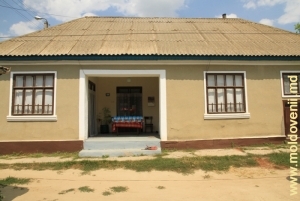 Casa familiei Bejenaru din Văleni, Cahul