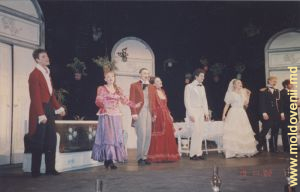 Anul 2002. Turneele teatrului la Moscova. Spectacolul "Căsătoria" pe scenă teatrul ”M. Ermolova”