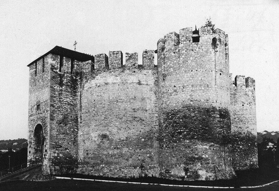 Cetatea de la Soroca, construită în 1499.