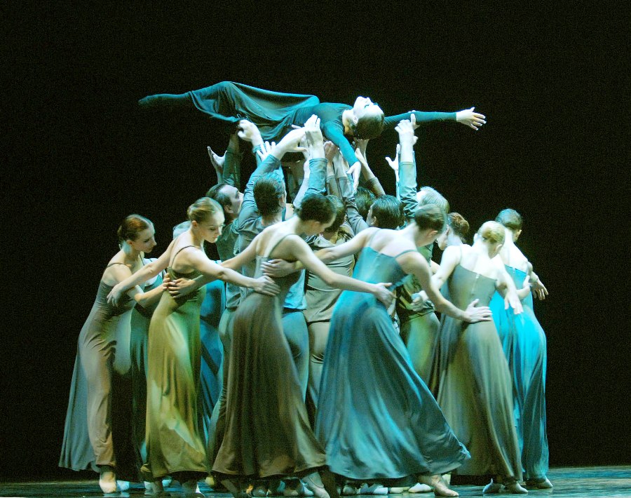 Scena din spectacol, TEatrul de Opera si Balet