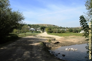 Rîul Racovăţ, satul Gordineşti