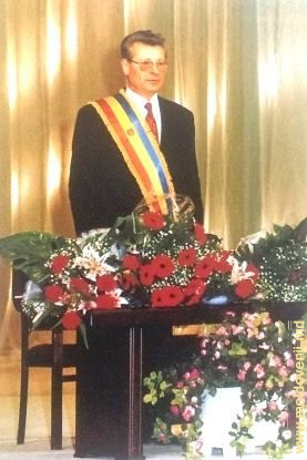 15 января 1997 г. Инаугурация президента Петра Лучинского. Фото - Михай Потырнике