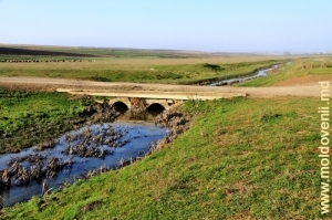 Podul peste Cuşmirca de lîngă satul Cuşmirca