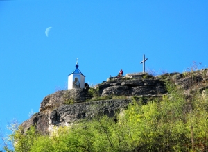 Capela din vîrful stîncii, Mănăstirea Saharna, Rezina