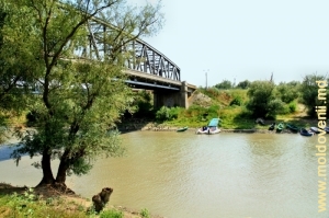 Podul peste Prut de la Giurgiuleşti (graniţa cu România)
