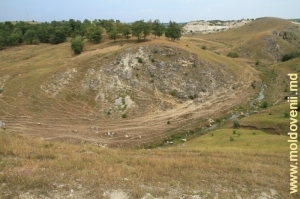 Ущелье у села Вэратик