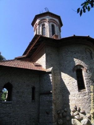 Кухурештская церковь, вид сбоку