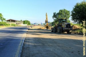 Reconstruirea traseului Chișinău-Ungheni, r-nul Strășeni, iunie 2015
