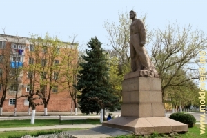 Monumentul lui Pavel Tcacenco