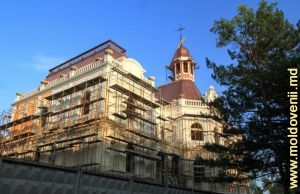 Reconstrucția Castelului Manuc Bei, septembrie 2015
