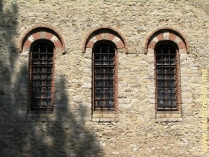 Окна Кухурештской церкви