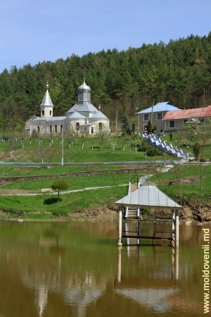 Монастырь Косэуць, апрель 2012