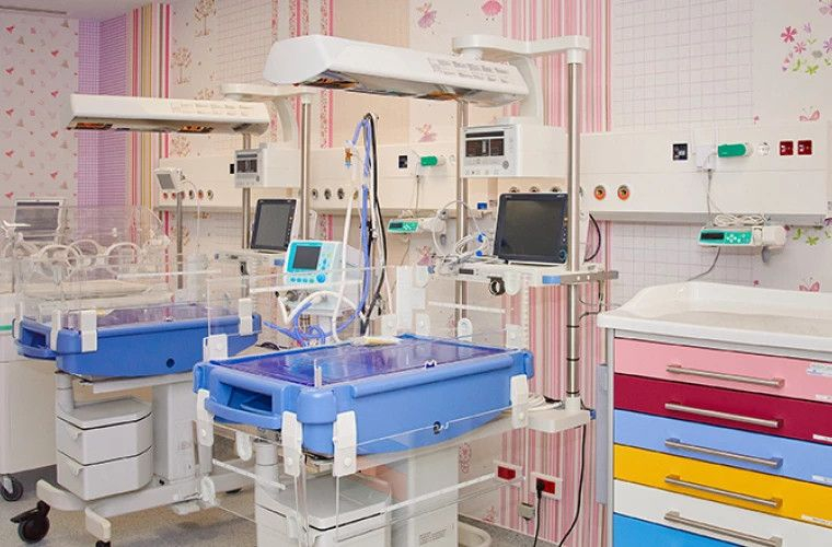 Nouă spitale raionale au fost dotate cu echipamente moderne pentru nou născuți