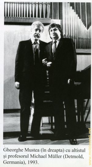 Георгий Мустя (справа) с актером и профессором Михаэлем Мюллером (Детмонд, Германия), 1993 год