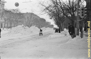 10 ianuarie 1966, pe strada Lenin (în prezent – bul. Ștefan cel Mare)