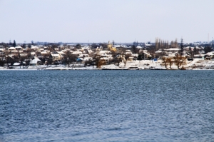 Lacul de acumulare, vedere spre oraşul Dubăsari