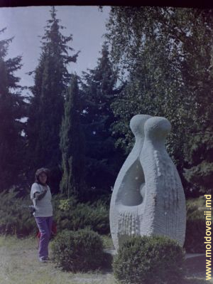 Первый скульптурный симпозиум в Унгень, 2000 год