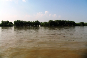 Vilcovo, oraşul pe apă din delta Dunării, vedere din depărtare