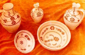 Vase din ceramică