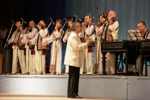 Orchestră de muzică populară, dirijor Petru Neamț