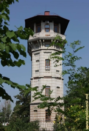 Castelul de apă din Chișinău, în prezent Muzeul de Istorie a or. Chișinău