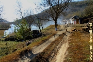 Крестьянское хозяйство в долине реки Косэрэу
