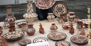 Ceramica decorativă contemporană Semion și Alena Stoica